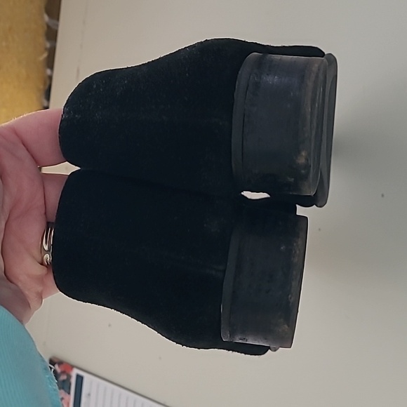 Vince Camuto Suede Jody Booties 7.5 - Picture 4 of 12